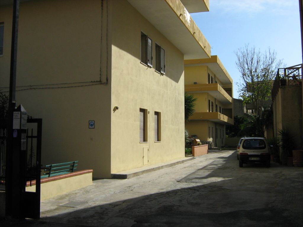 Free parking at B&B Al Cedir 1